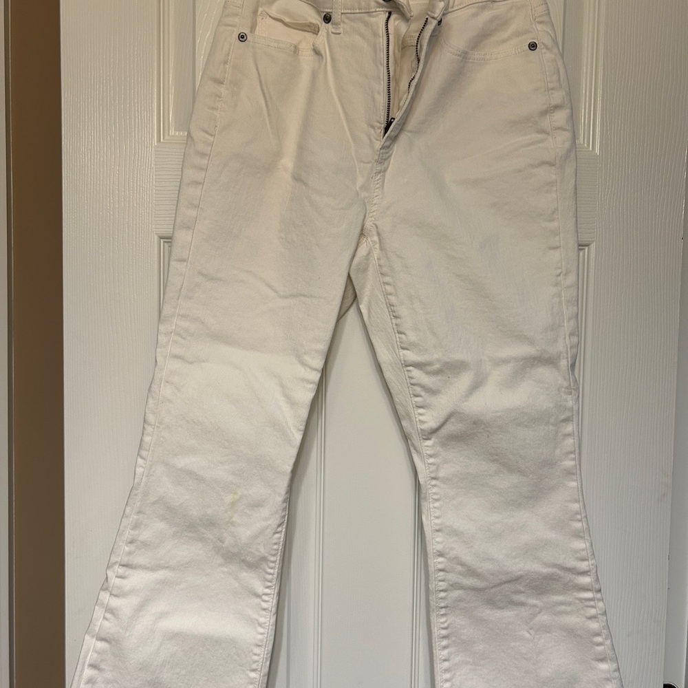 Loft curvy high waist kick crop white jeans